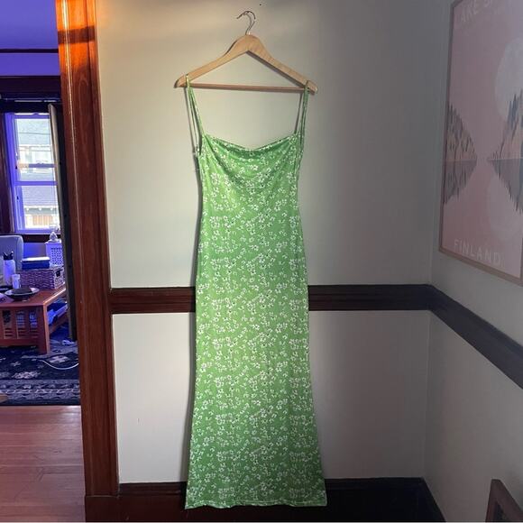 Vibrant Green Floral Maxi Dress with Spaghetti Straps sz Large - Picture 1 of 6